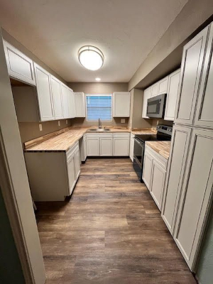Cabinet Painting in Belleville, Illinois
